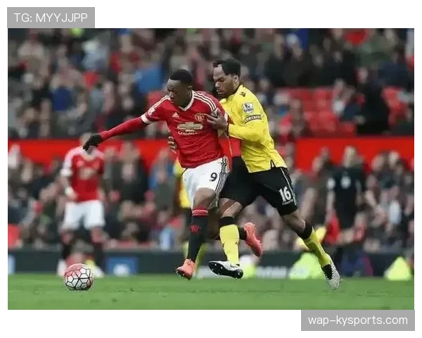 英超战报:曼联2-2维拉,客队两度利用曼联压上后的身后空当得分 英超战报:曼联2-2维拉,客队两度利用曼联压上后的身后空当得分